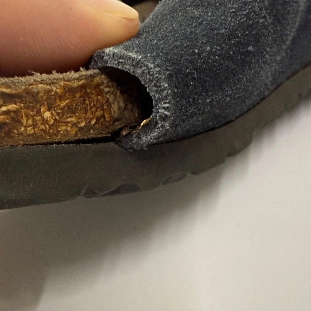 Birkenstock Classic Black Women's Sandals - Picture 11 of 12